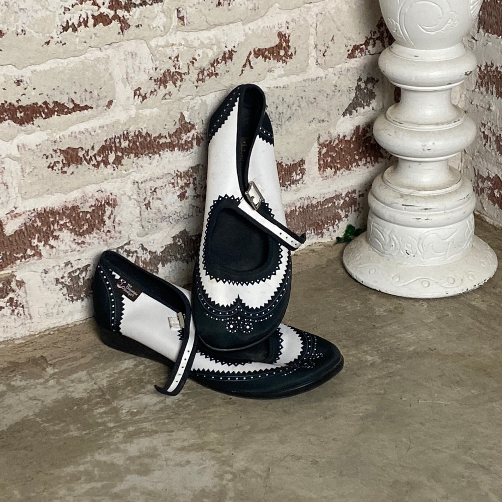 Hot chocolate shoes